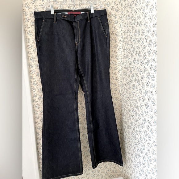 Banana Republic Dark Wash Jeans  Size:12R - Picture 3 of 13